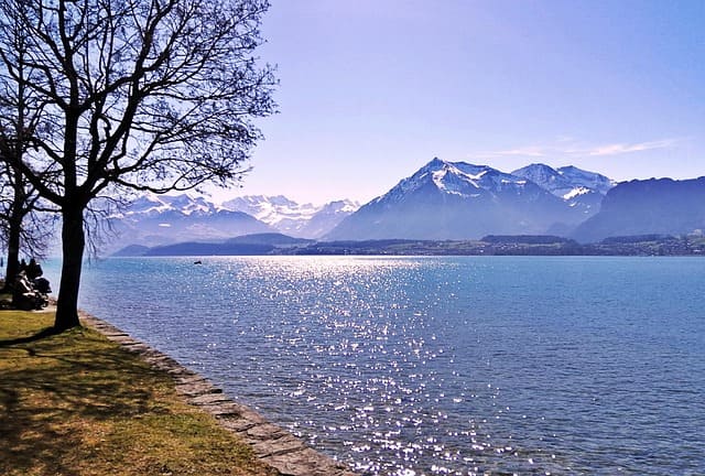 http://Thunersee